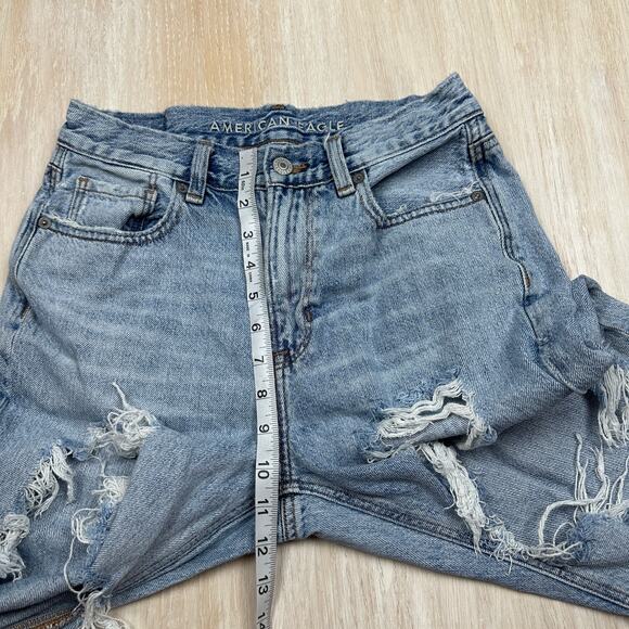 American Eagle Distressed Destroyed Blowout Mom Jean High Rise Denim Jeans 4 - Picture 9 of 16
